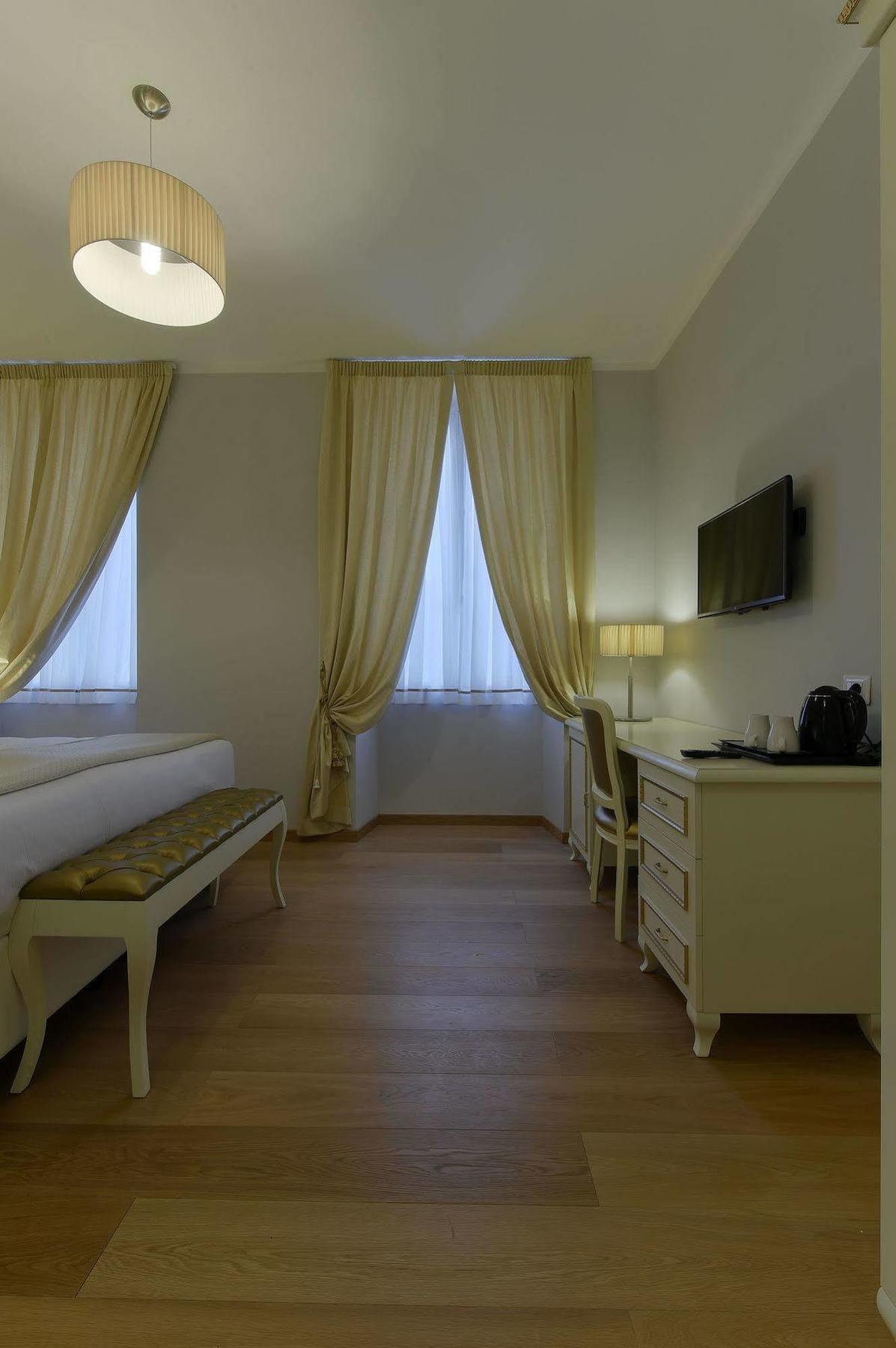 Gravina Suite Frattina Roma Exterior foto