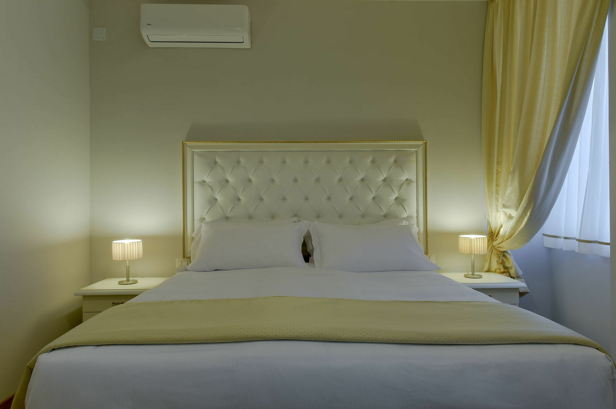 Gravina Suite Frattina Roma Exterior foto